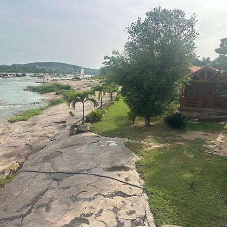 Leo Wooden Resorts Hampi Eksteriør billede